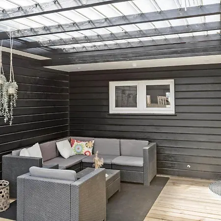 Lk1802-lokken-septembervej-2-b * Løkken